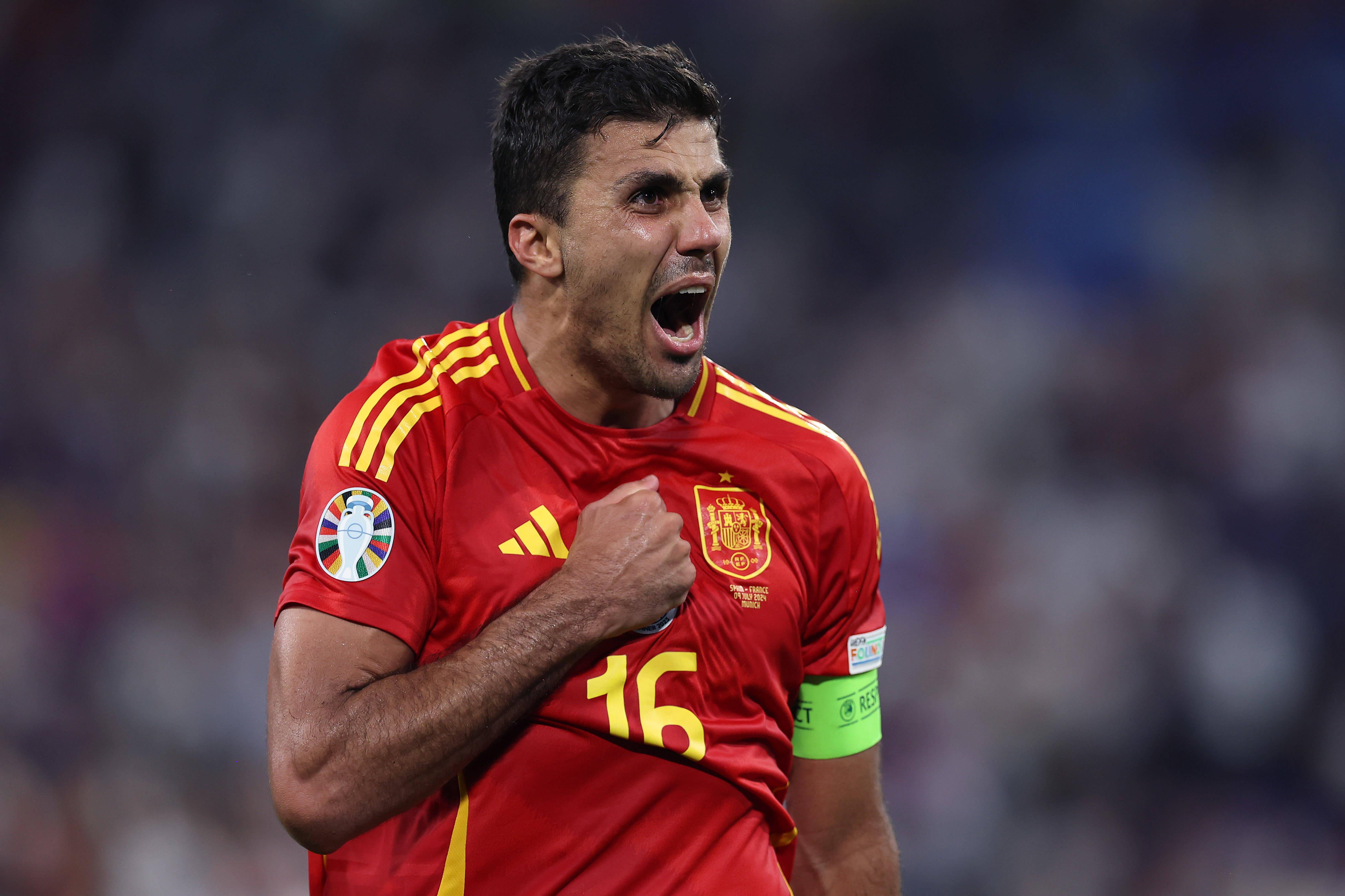 罗德里：很高兴能回到国家队，身体状况很好，现在只需要找回节奏